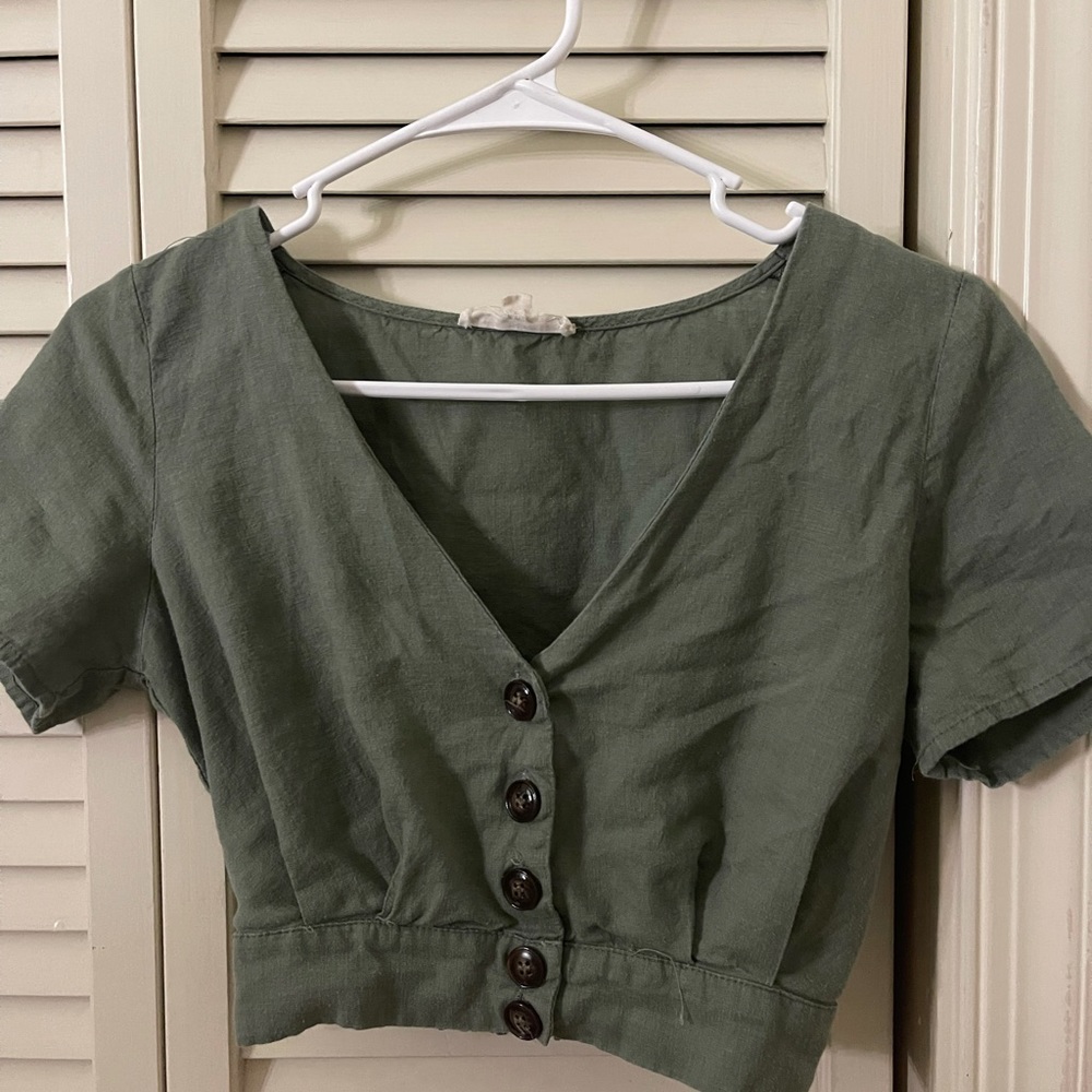 Green shirt